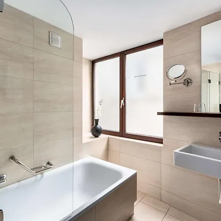 Hotel Nh Grand Place Arenberg Bruxelles