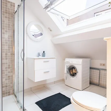 Apartment Le Havre De Lumiere A Etterbeek