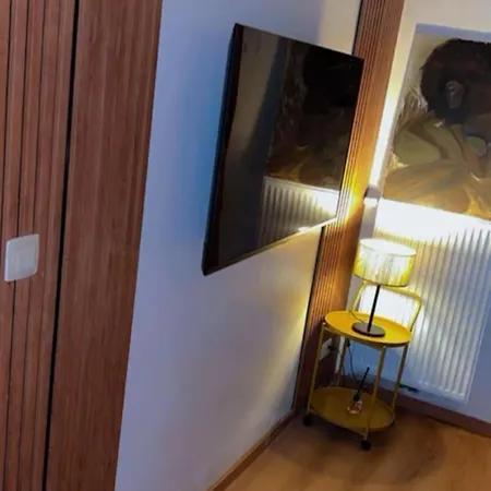 Coumbis Faye Lägenhet *