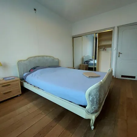 Large 1st Floor Apartment, Schaerbeek, Brussels