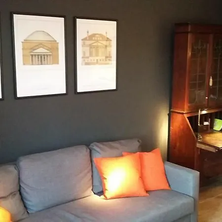 Signature Designers Apartamento