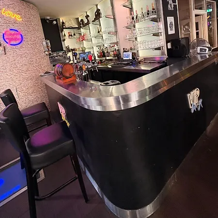 Διαμέρισμα Garden's Jacuzzi 1