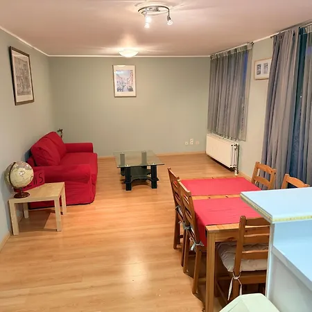Close To Nato Bus Tram Calm Location Parking Extra Onsite Disc Parking * Brüksel