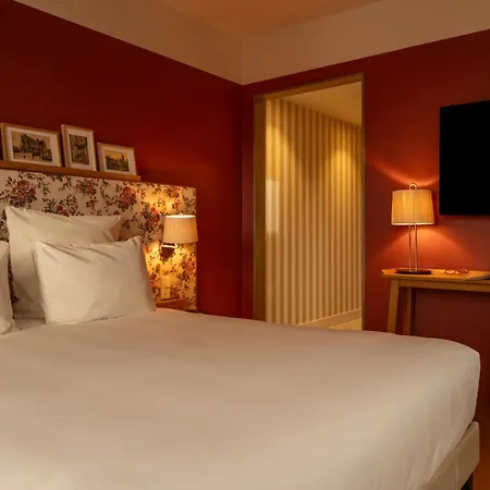 ホテル 9hotel Chelton 4*