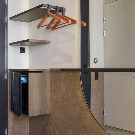 ホテル The Usual ブリュッセル