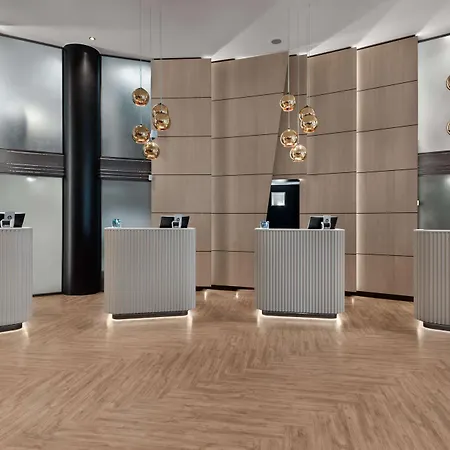 ホテル Nh Eu ベルレモン