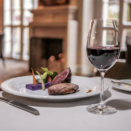 ル シャトレイン ホテル