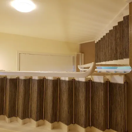 Queen Mary 3* بروكسل