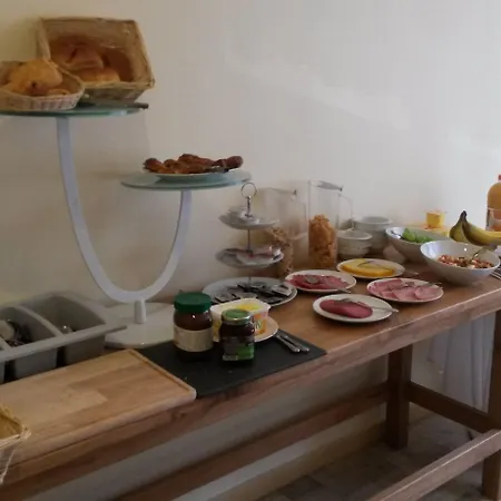 فندق Queen Mary بروكسل