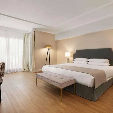 Avenue Louise Trademark Collection By Wyndham