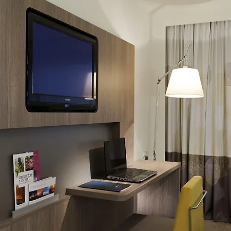 Novotel Centre