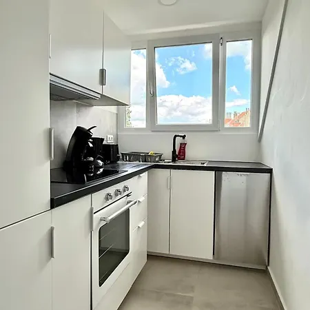 Doux Nid Perche Avec Vue Magique Sur La Bruselas