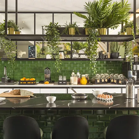 Aparthotel Adagio Grand Place 3*