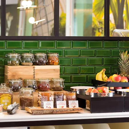 Adagio Grand Place Aparthotel 3*