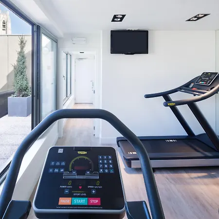 Pillows Centre Hotel