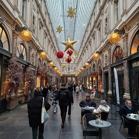 Superbe A La Grande Place De