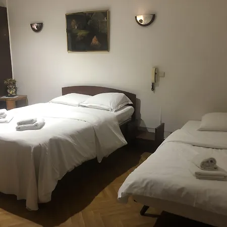 Le Grand Colombier Отель