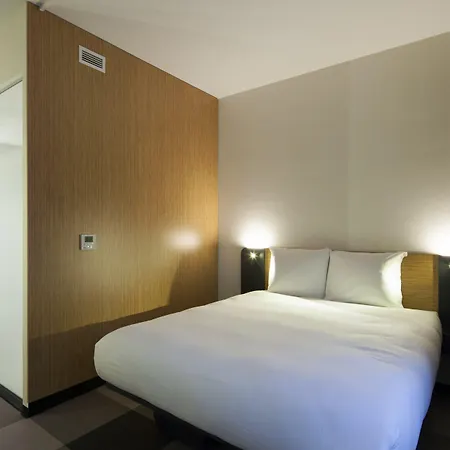 Hotel Easyhotel Centre