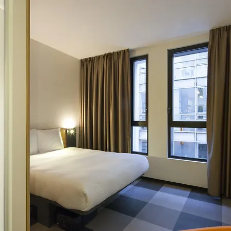 Hotel Easyhotel Centre