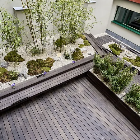 Yadoya Otel Brüksel