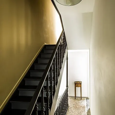 La Maison Haute 게스트하우스 4*