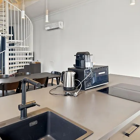 Charming Ixelles Retreat In The Heart Of アパート *
