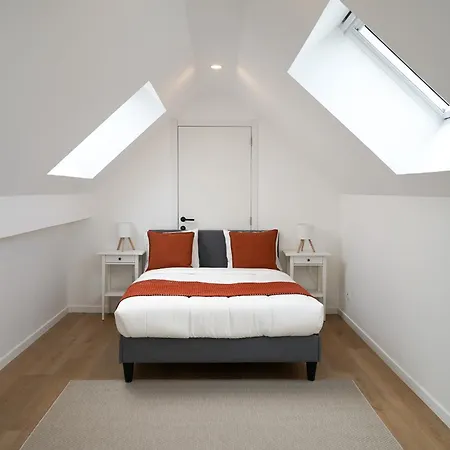 Douvres 7 * Bruxelas