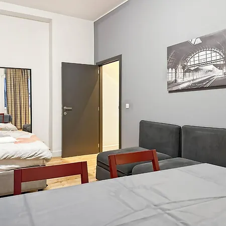 New Self Check In 2 Floor Near Chatelain Apartment Brüssel