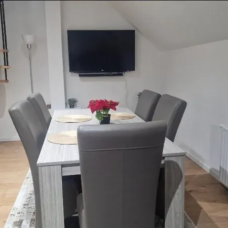 Littoral Apartment *