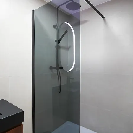 Douvres 7 * Bruxelas