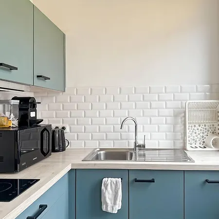 New Self Check In 2 Floor Near Chatelain Apartment *