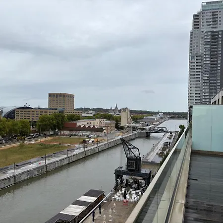 Floor Luxury With Spectacular Water Views