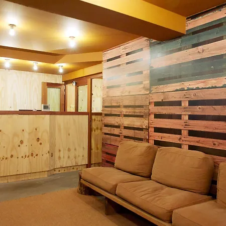 Отель 9hotel Chelton Брюссель