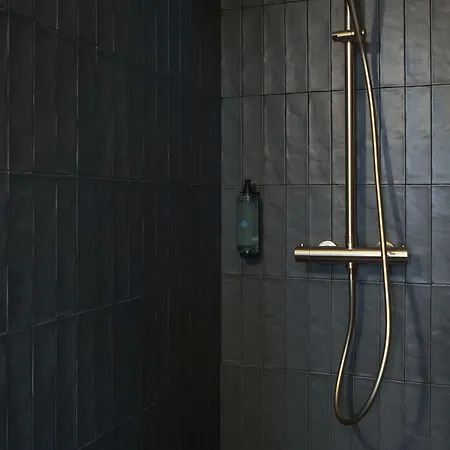 Secret Walls 3* Brusel