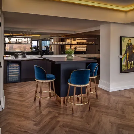 Cardo Brussels, Autograph Collection Hotell 4*