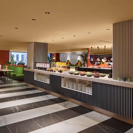 Cardo Brussels, Autograph Collection Otel 4*