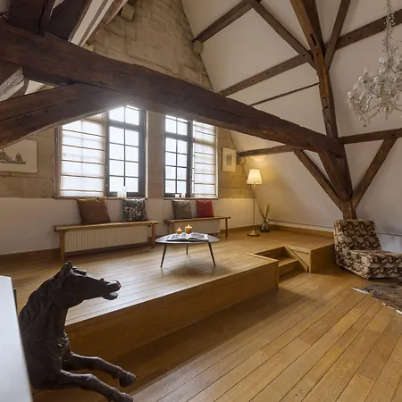 Chic Penthouse Grand-place Apartment