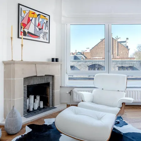 Apartment Moliere Design *