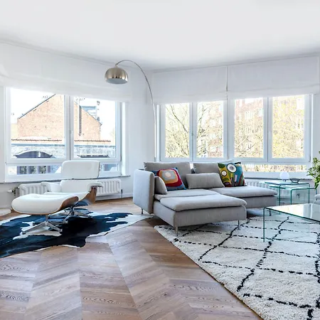 Apartment Moliere Design