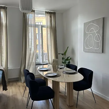 Apartment 1- Nid Lumineux 2 Au Coeur D'ixelles *