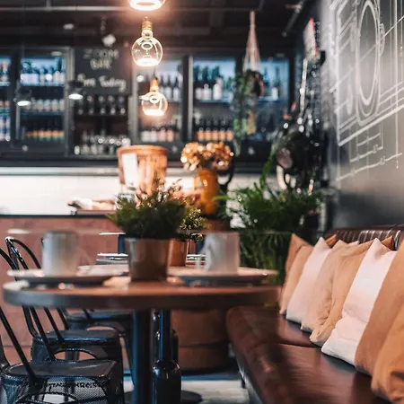 Zoom 4* Брюссель