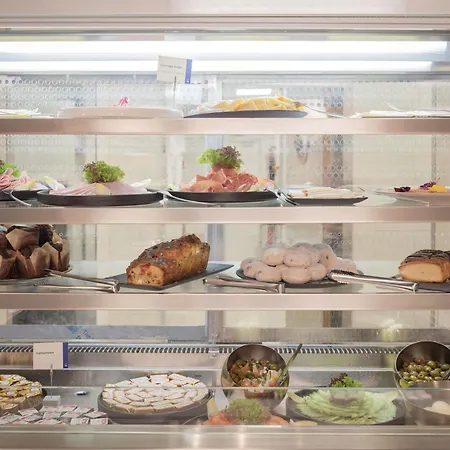 Novotel Off Grand Place Hotel Brusel