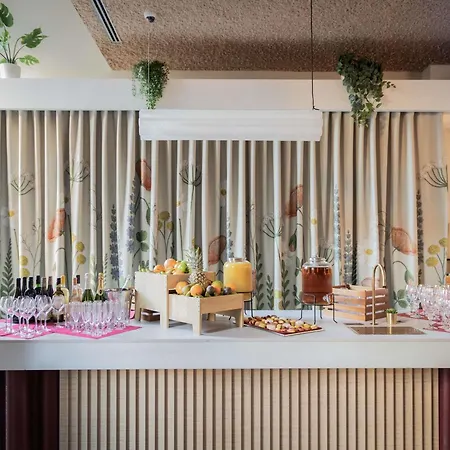 Novotel Off Grand Place