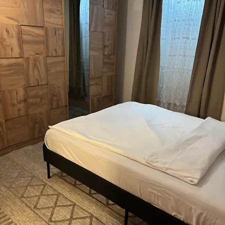 L&l Apartment *