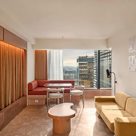 The Standard, 5*
