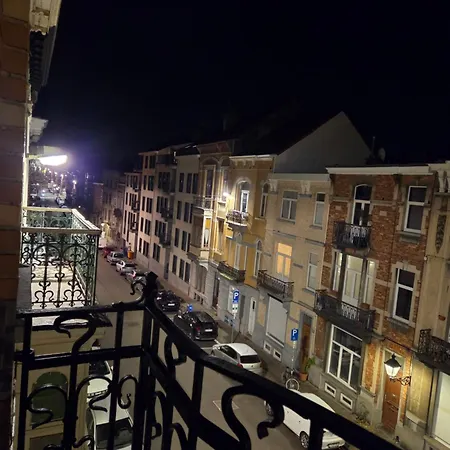 Πανσιόν Pb155, Balcony With Street View *