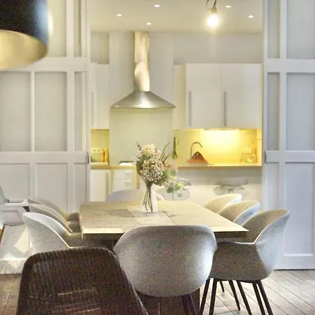 Spacious Terrace In The Heart Of Appartement *