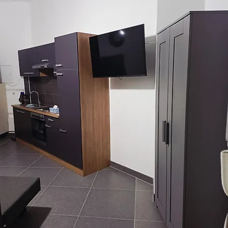 La Perla Louise Rdc 아파트 *