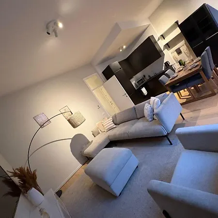 Quiet Near European District 아파트 브뤼셀