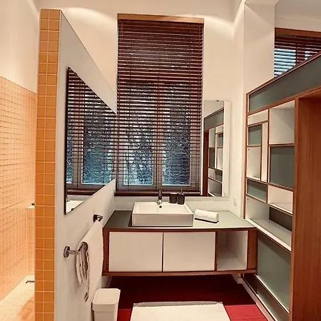 Loft A Stone's Throw From Place Brugmann Apartament *